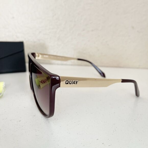 Quay Australia No Curfew Oversized Sunglasses in Espresso with Case. New - Picture 8 of 11